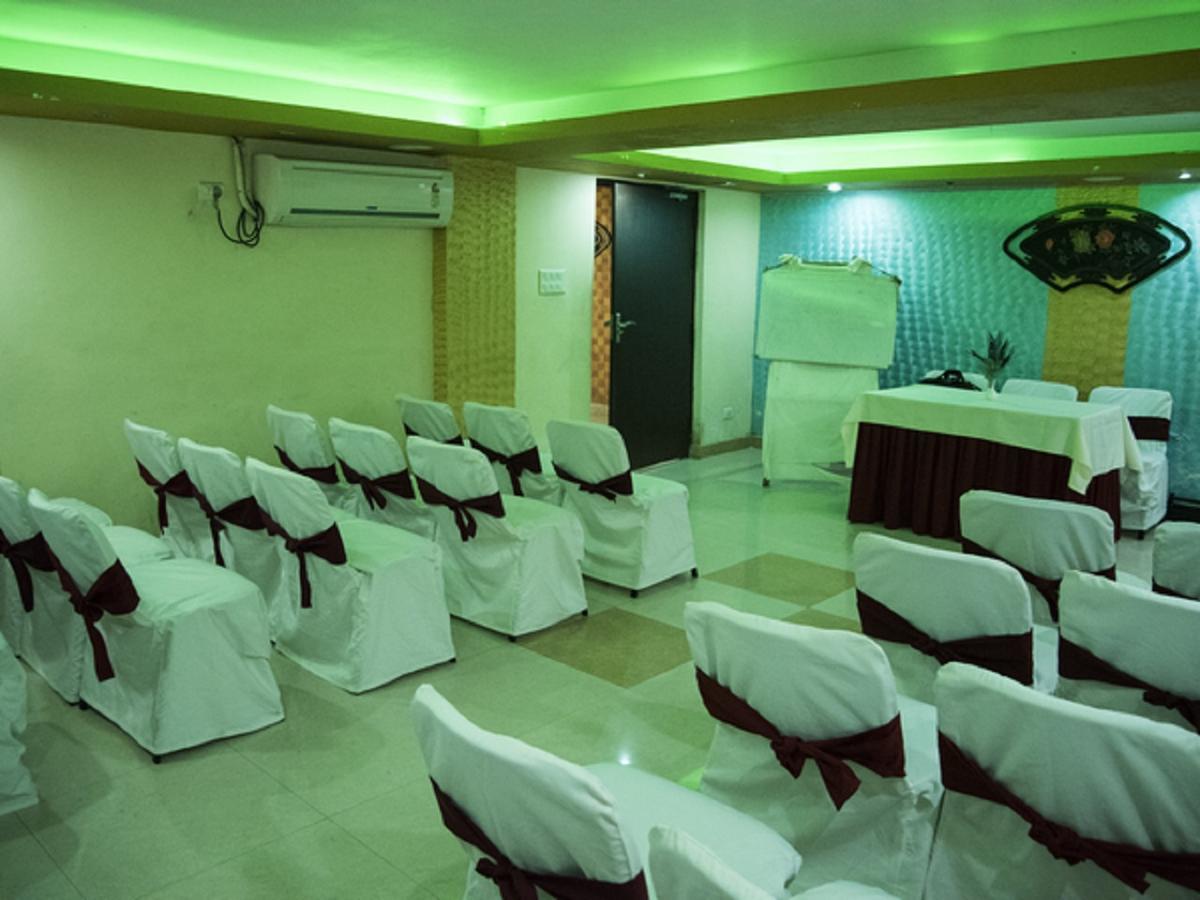 Hotel Sunshine Baharampur Eksteriør bilde
