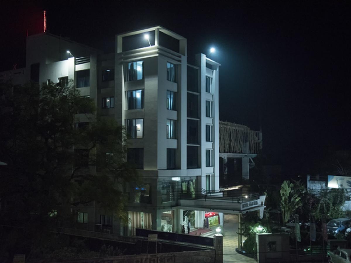 Hotel Sunshine Baharampur Eksteriør bilde