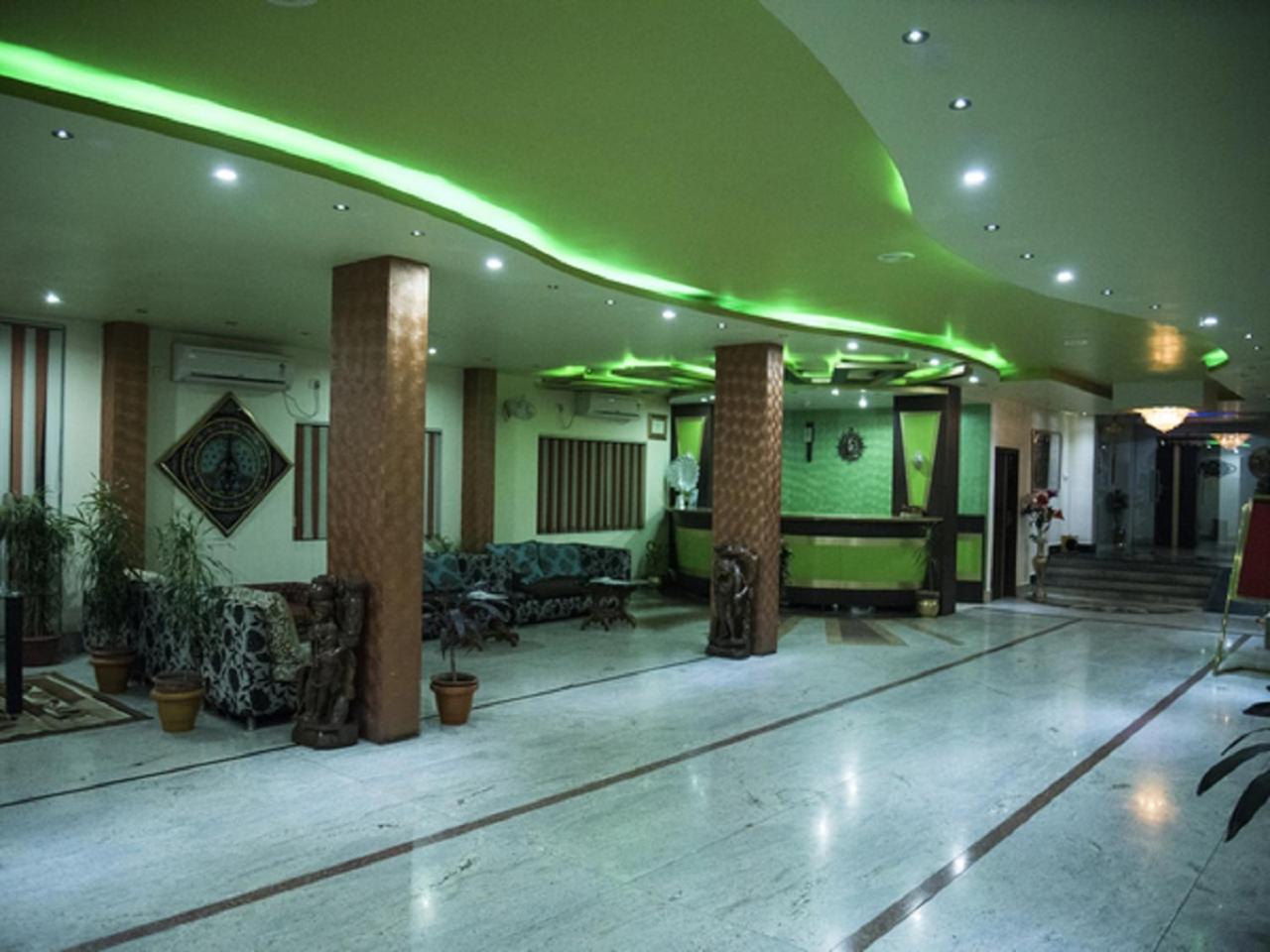 Hotel Sunshine Baharampur Eksteriør bilde